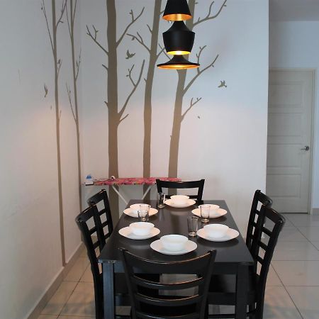 شقة Mansion One Seaview Georgetown 2Br 6 Pax المظهر الخارجي الصورة
